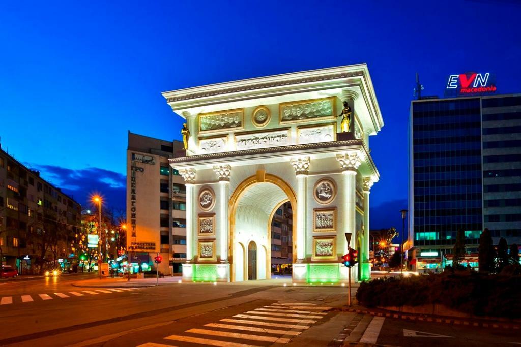 City Center Apartment Skopje Exterior foto